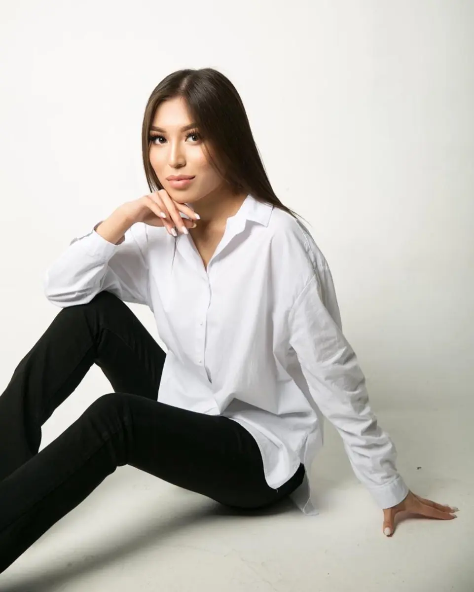 Aziza escort in Moscow