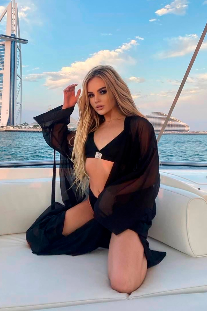 Brynn escort in Dubai