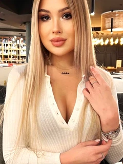 Celine escort in Moscow