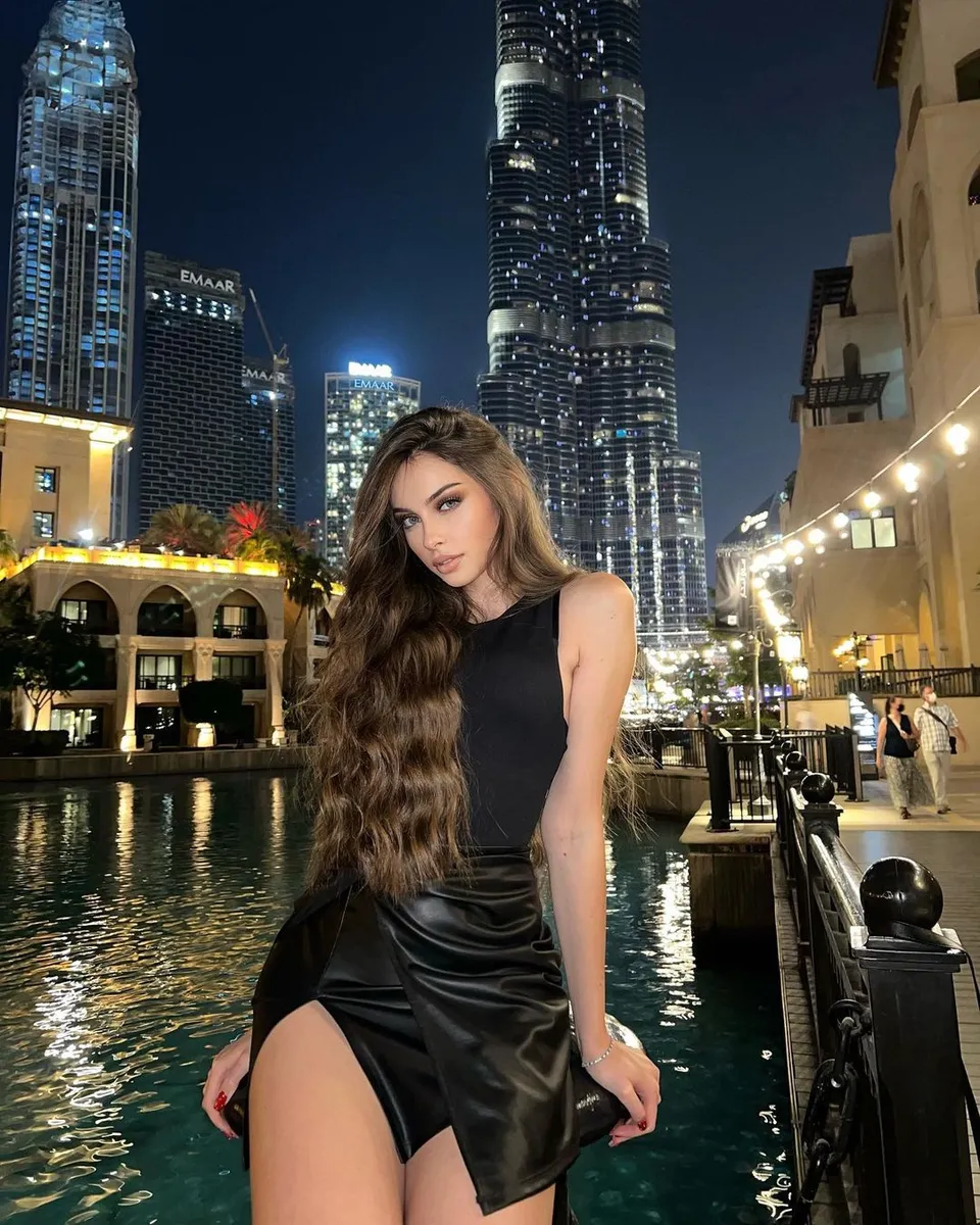 Electra escort in Dubai