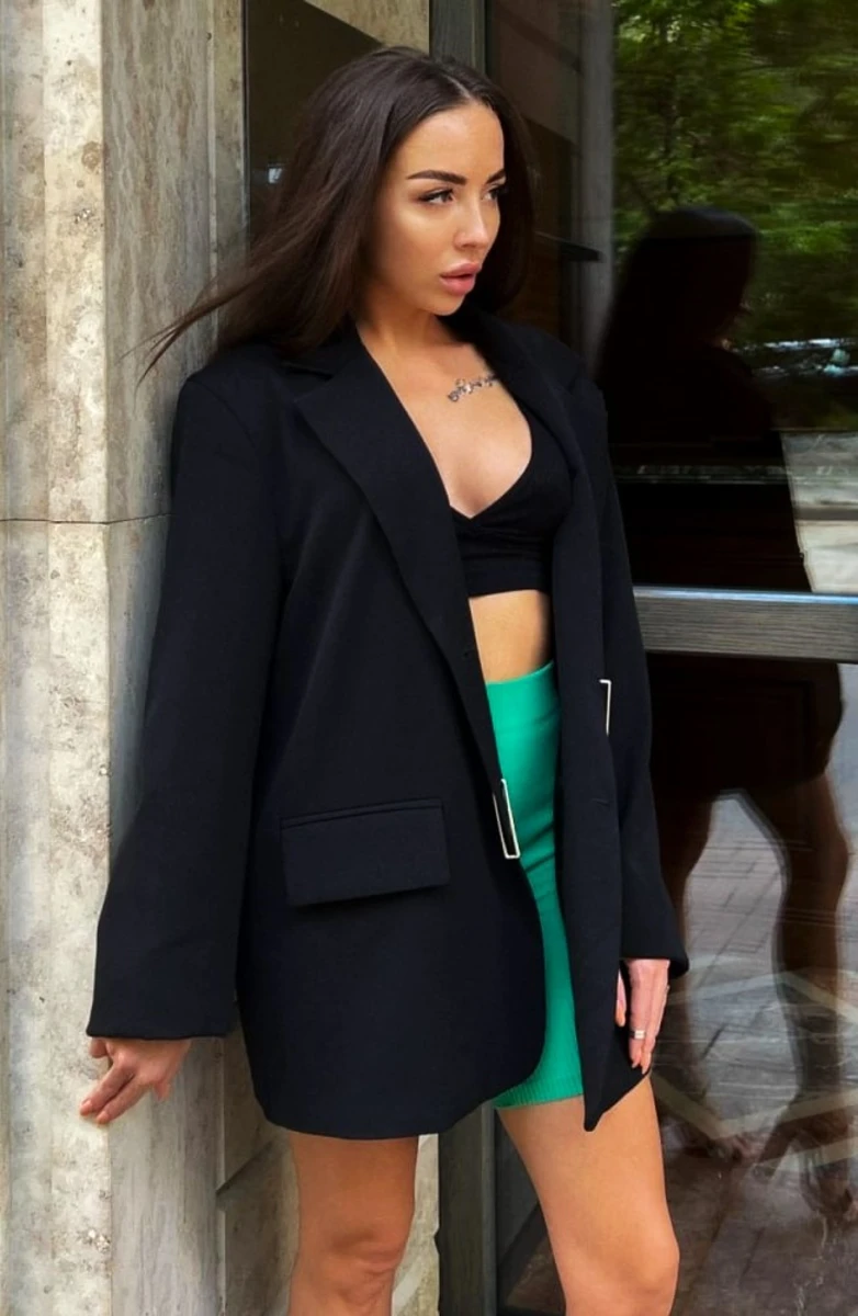 Elizabeth escort in Moscow