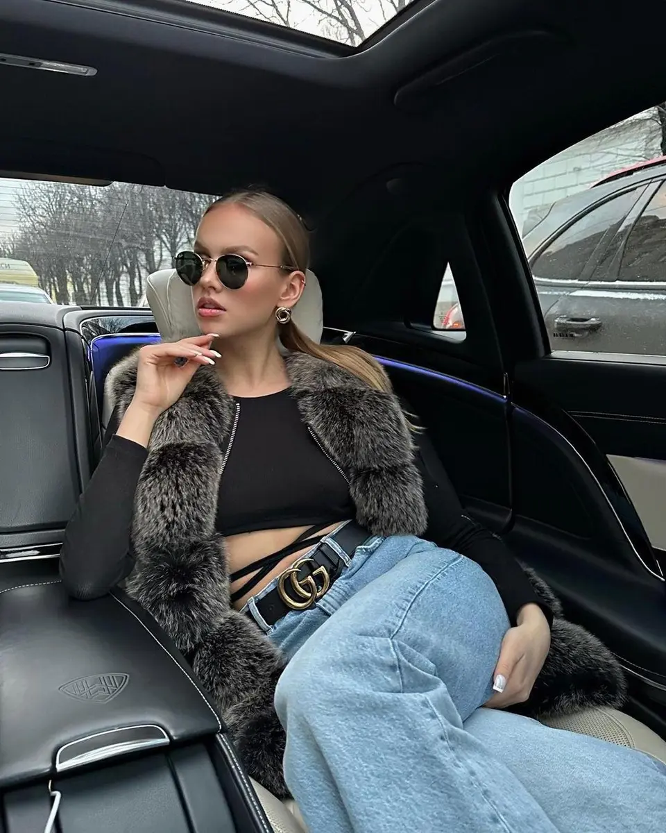 Francesca escort in Moscow