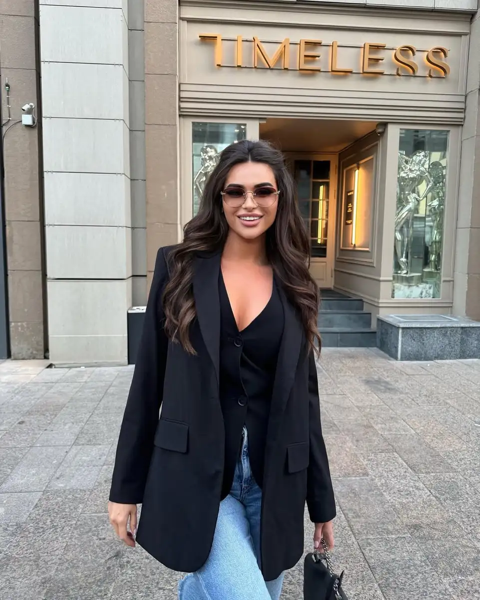 Helena escort in Moscow