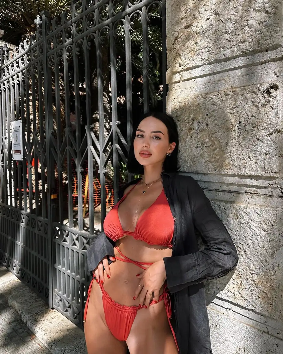 Juliette escort in Moscow