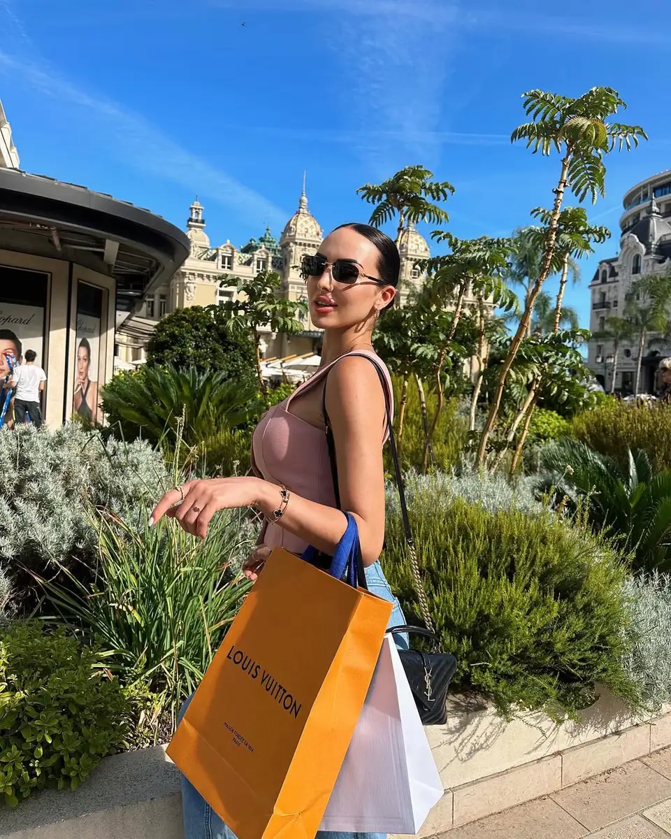 Juliette escort in Moscow