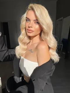 Kaitlyn escort in Moscow