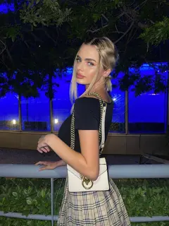 Kaitlyn escort in Moscow