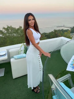 Katya escort in Moscow