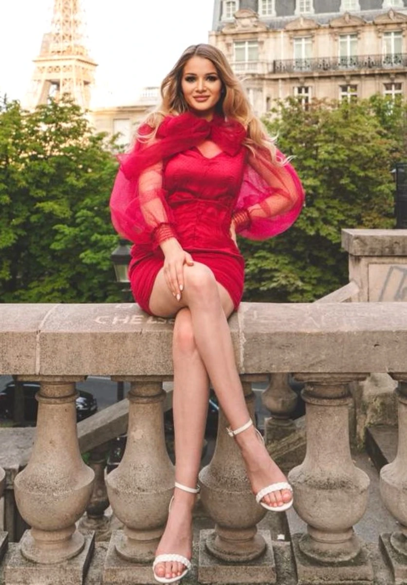 Kristi escort in Moscow