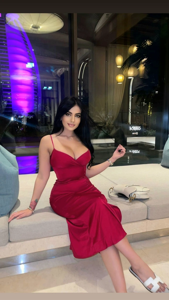 Leilani escort in Moscow