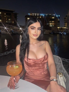 Leilani escort in Moscow