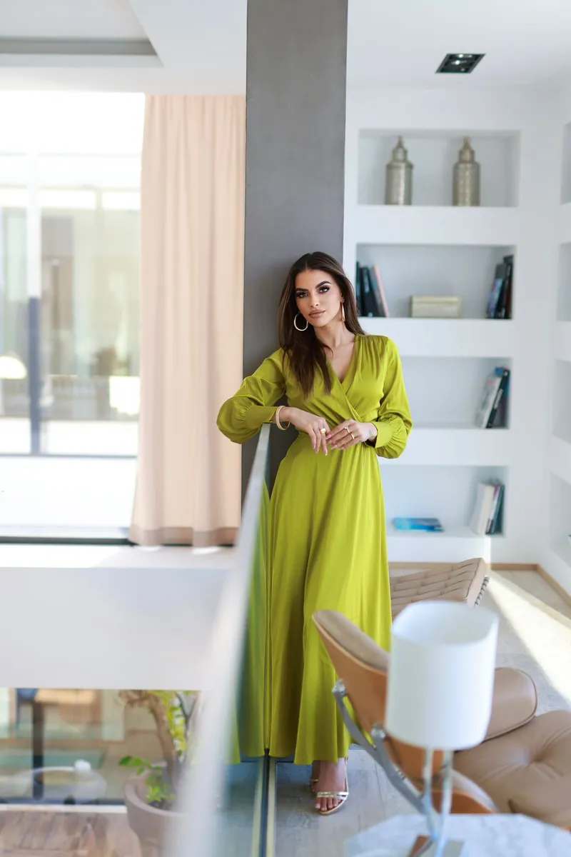 Lindsay escort in Moscow