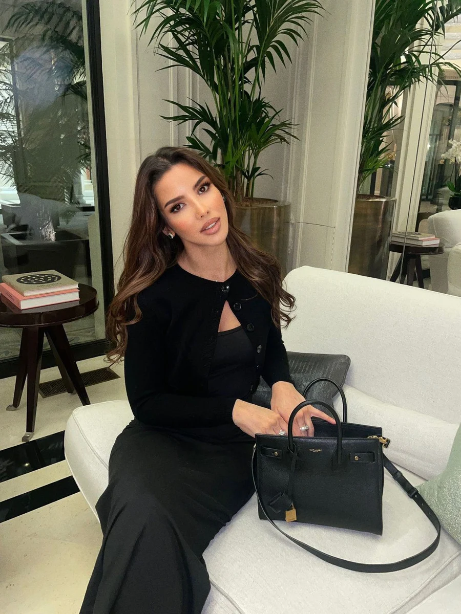 Louisa escort in Moscow