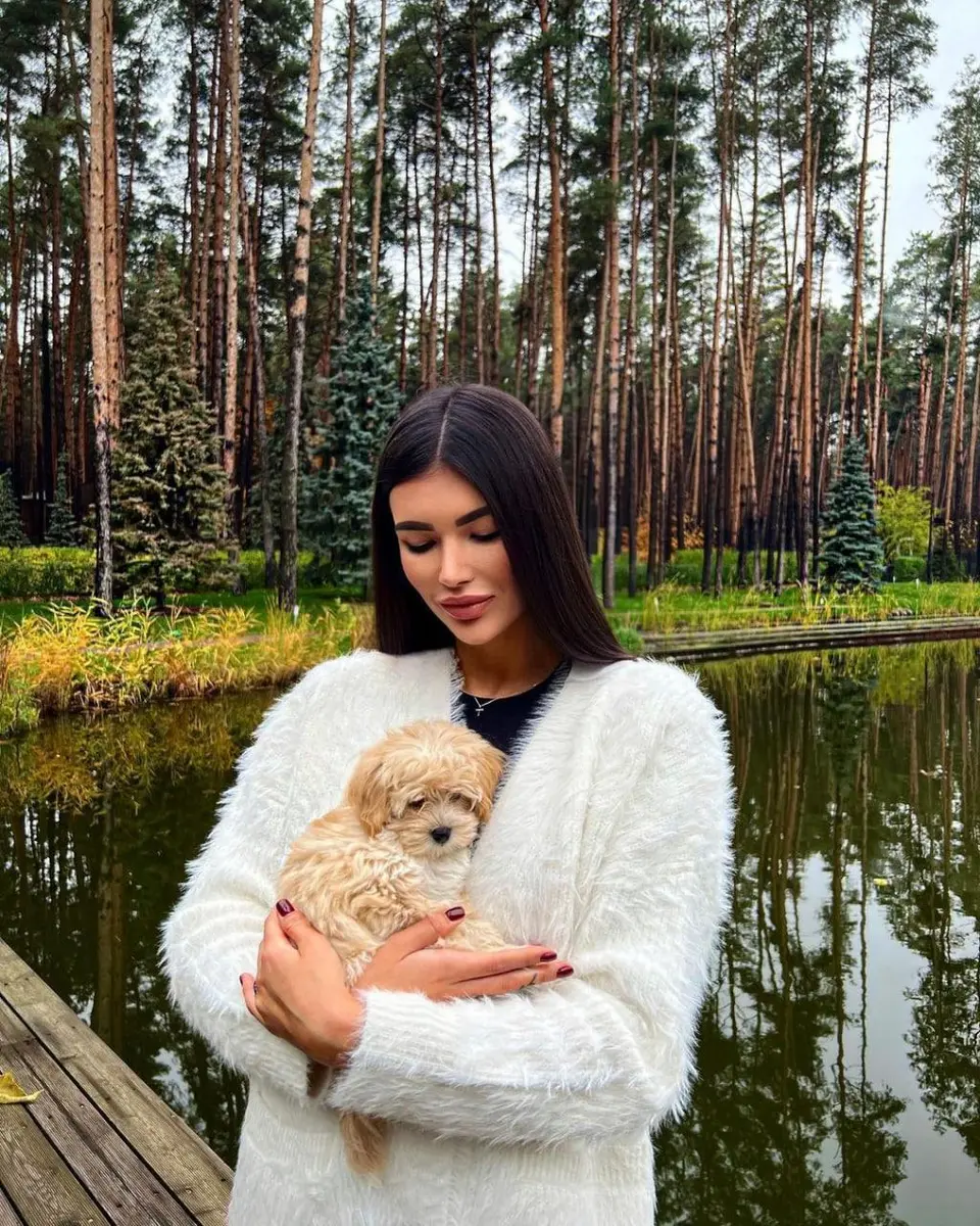 Margot escort in Moscow