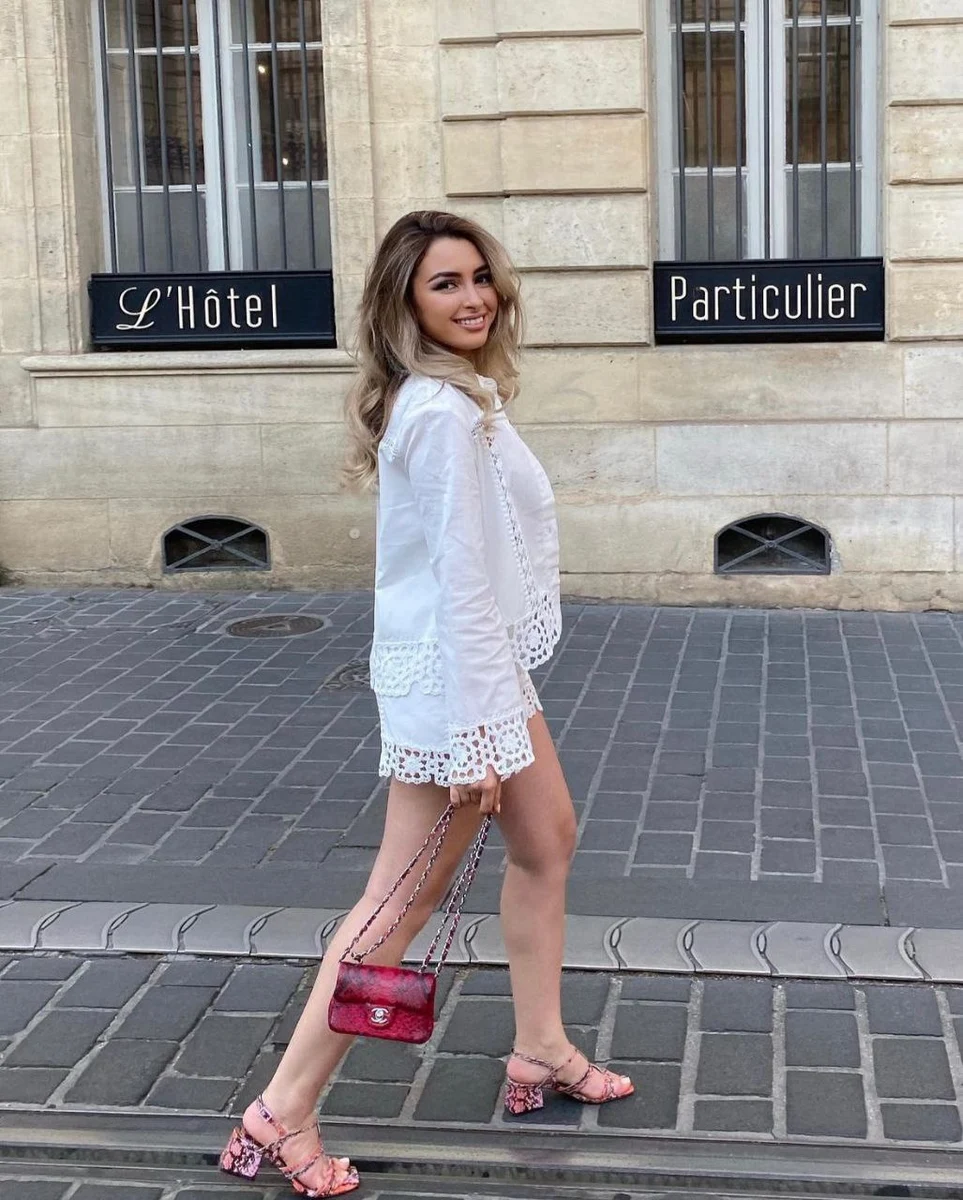 Scarlett escort in Moscow