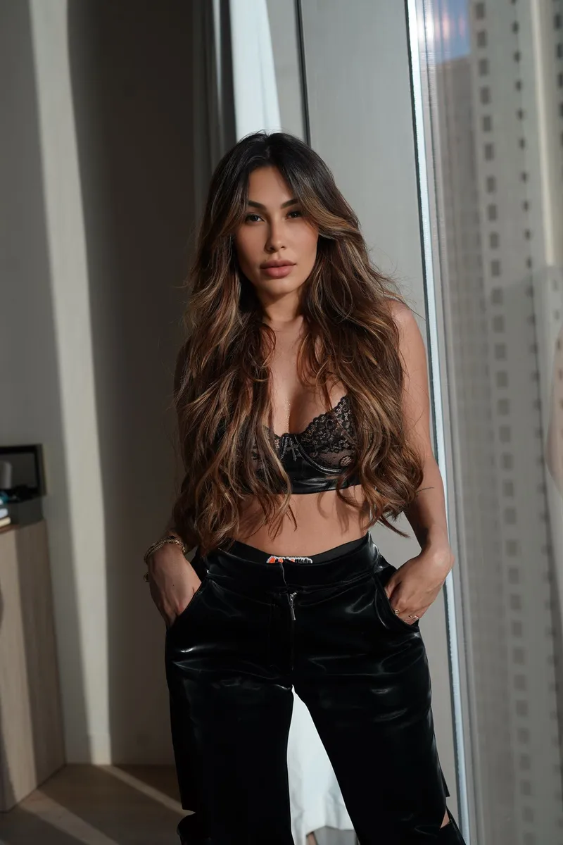 Selena escort in Moscow