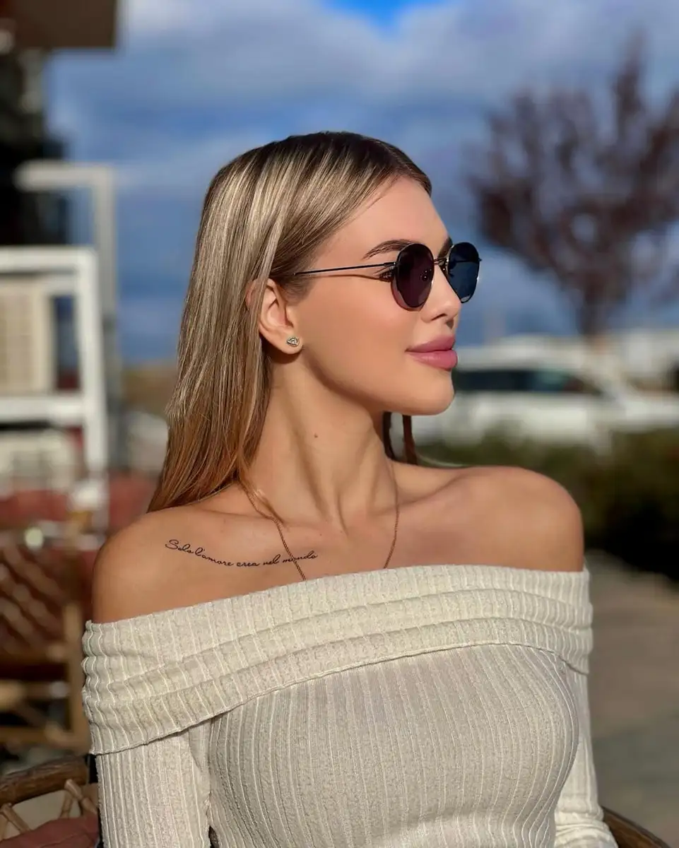 Sophia escort in Moscow