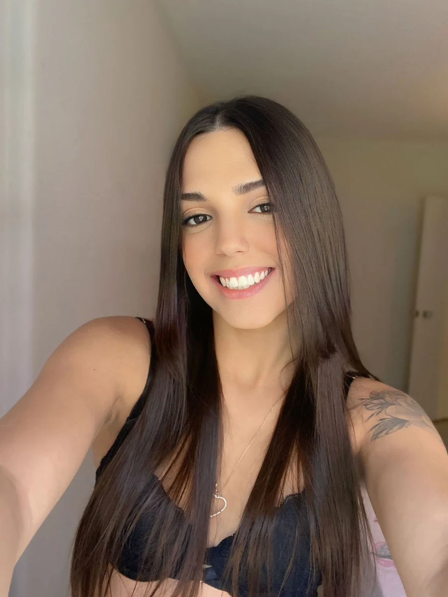 Tessa escort in Moscow