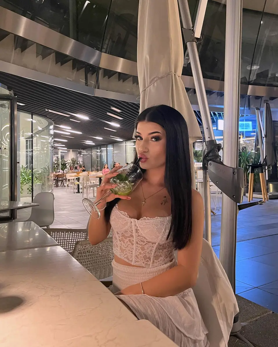 Valeria escort in Moscow