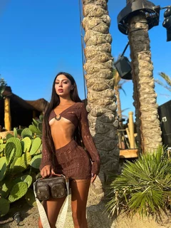 Violet escort in Moscow